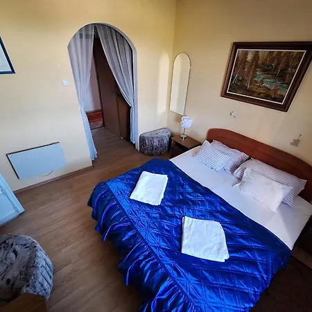 Laguna Panzio B&B 3*